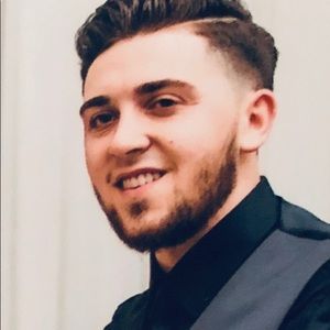 Meet your Posher, Alec